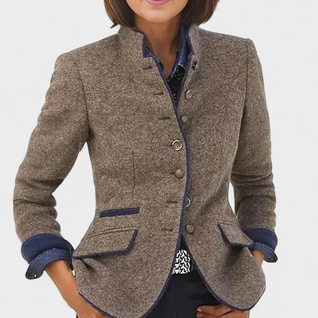 Tekla - Elegáns és kifinomult kabát